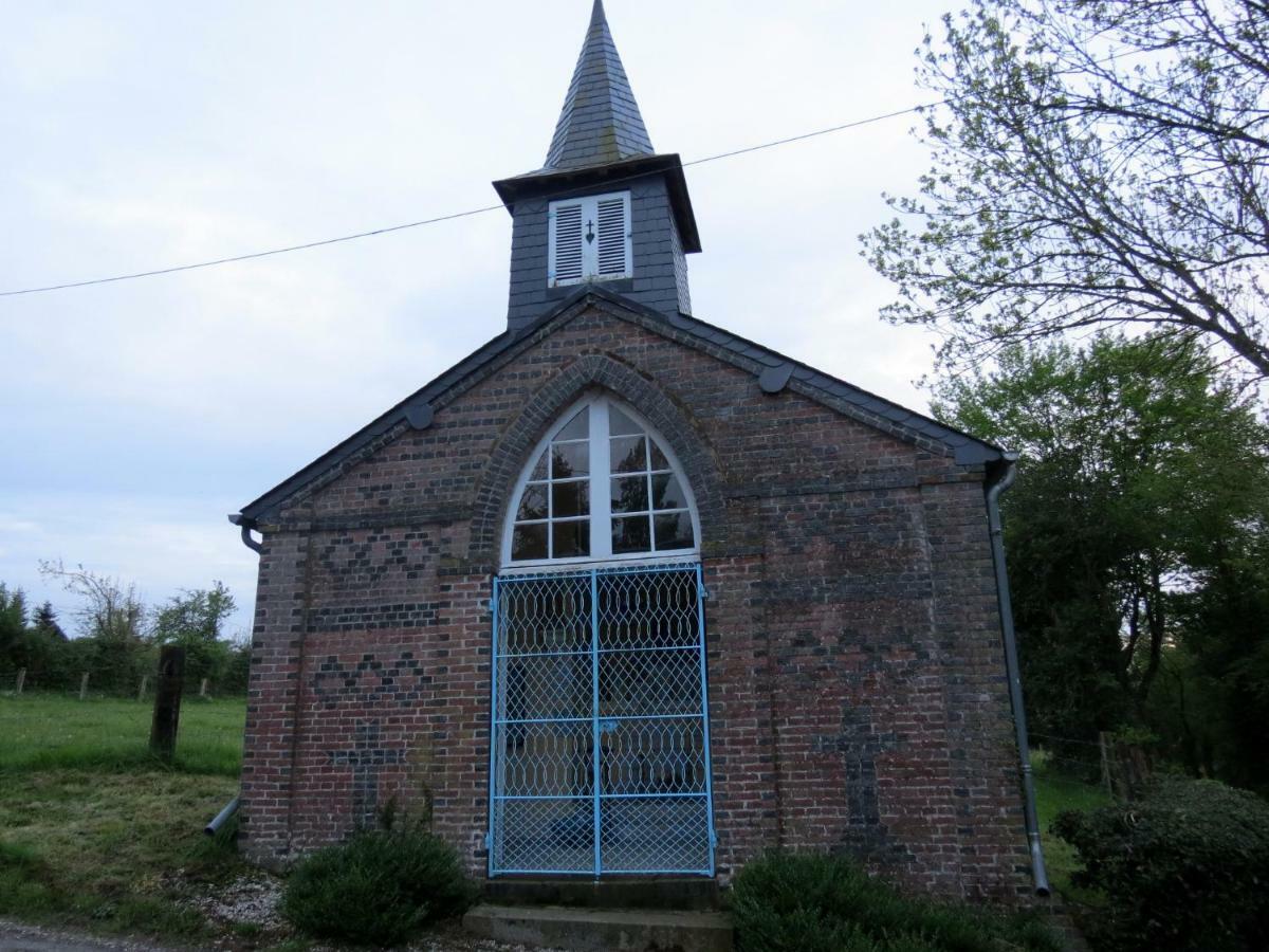 Le Chant Des Fees Bed & Breakfast Notre-Dame-de-Courson Exterior photo